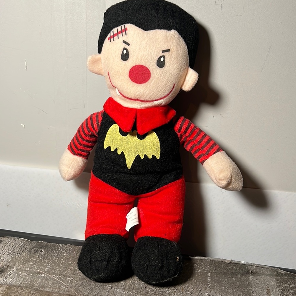 Kelly Toy Stuffed Figurine 2012